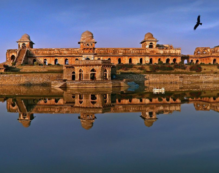 Mandu & Maheshwar